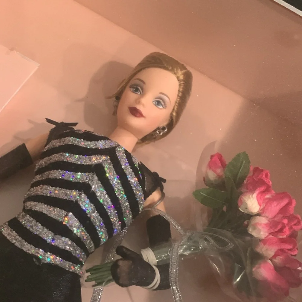 1999 40th Anniversary Barbie NIB Mint